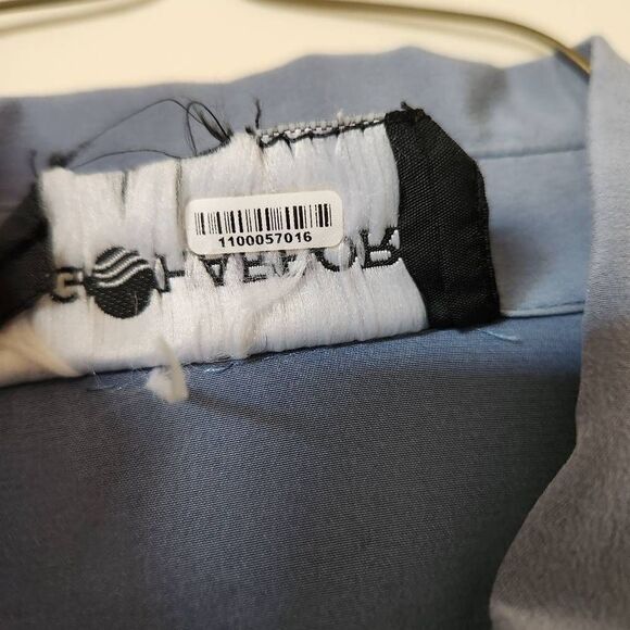 Sag harbor women's medium blue button up long sleeve collared shirt - Picture 5 of 5